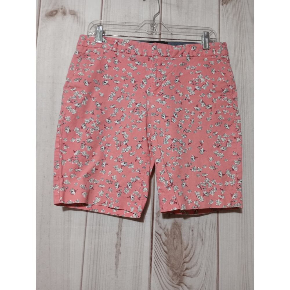 Banana‎ Republic Pink Floral Chino Shorts - Size 8
